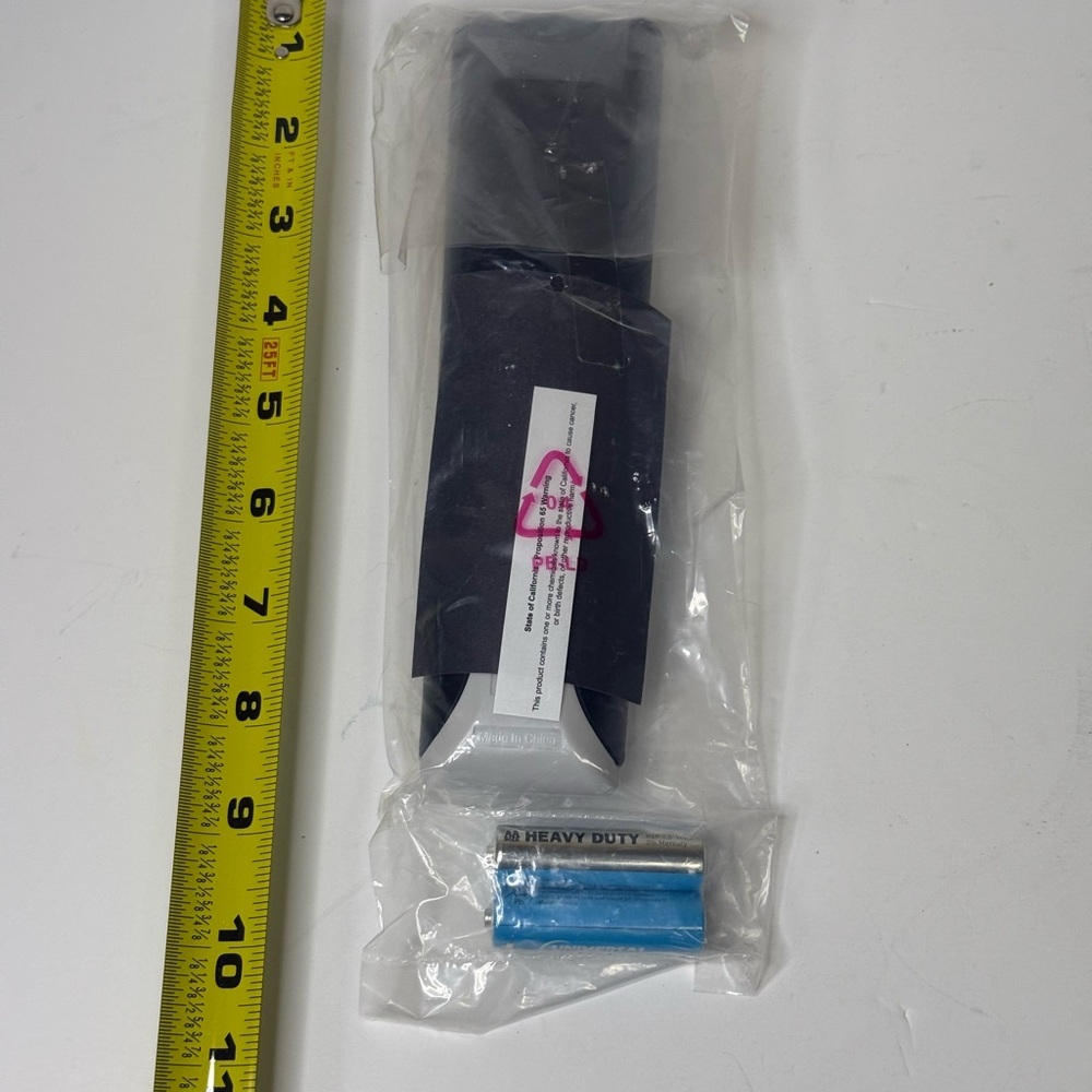 White Remote Control - Picture 2 of 4